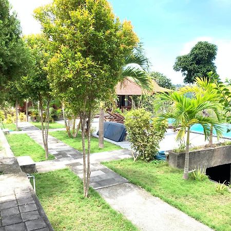 Bukit Permata Lembongan Hotel Exterior photo