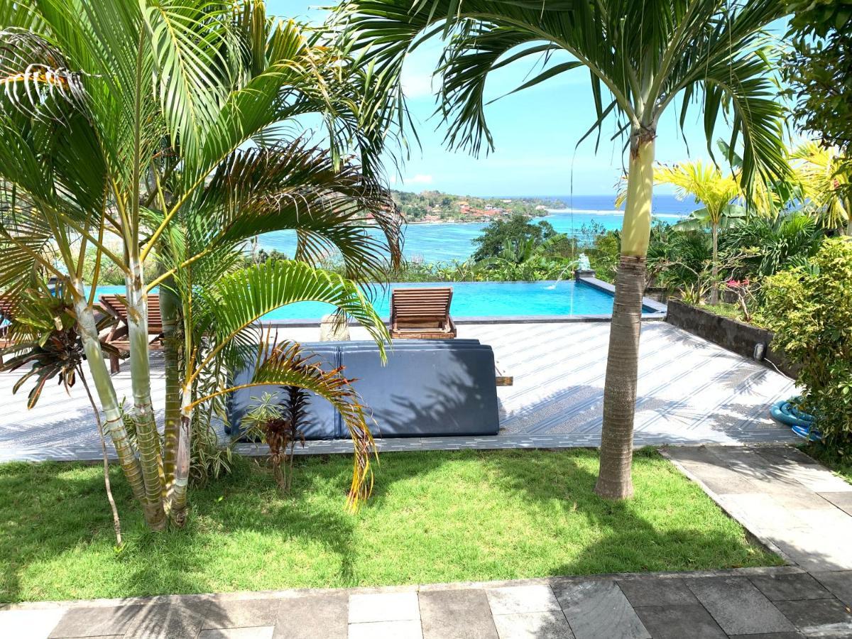 Bukit Permata Lembongan Hotel Exterior photo