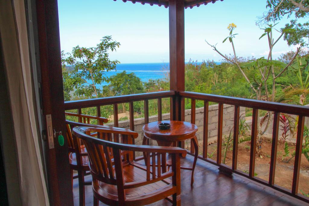 Bukit Permata Lembongan Hotel Exterior photo