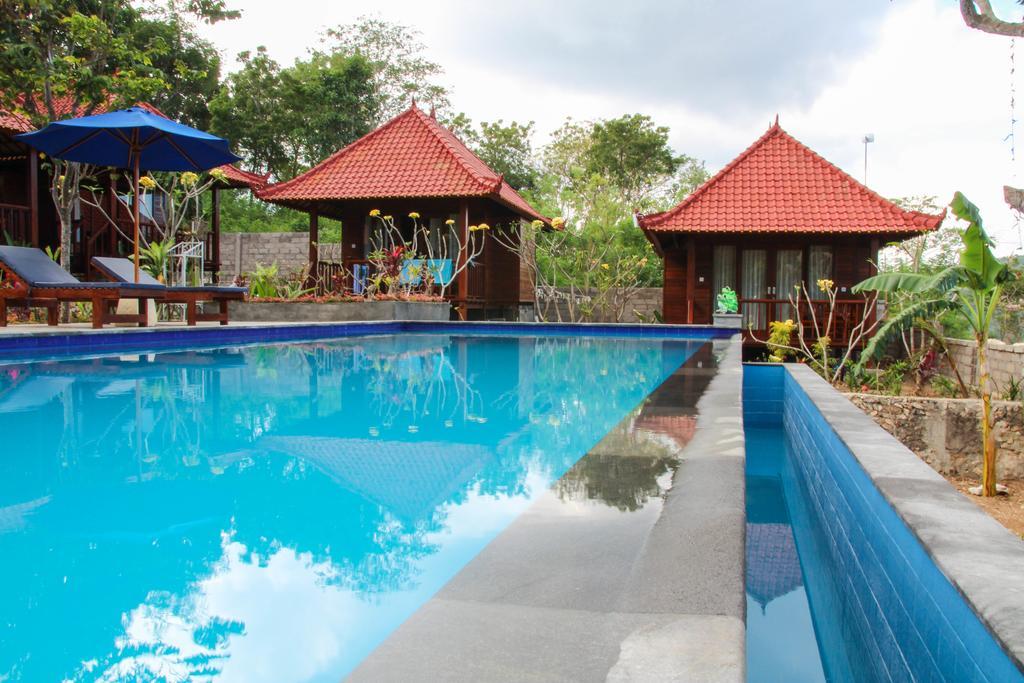 Bukit Permata Lembongan Hotel Exterior photo
