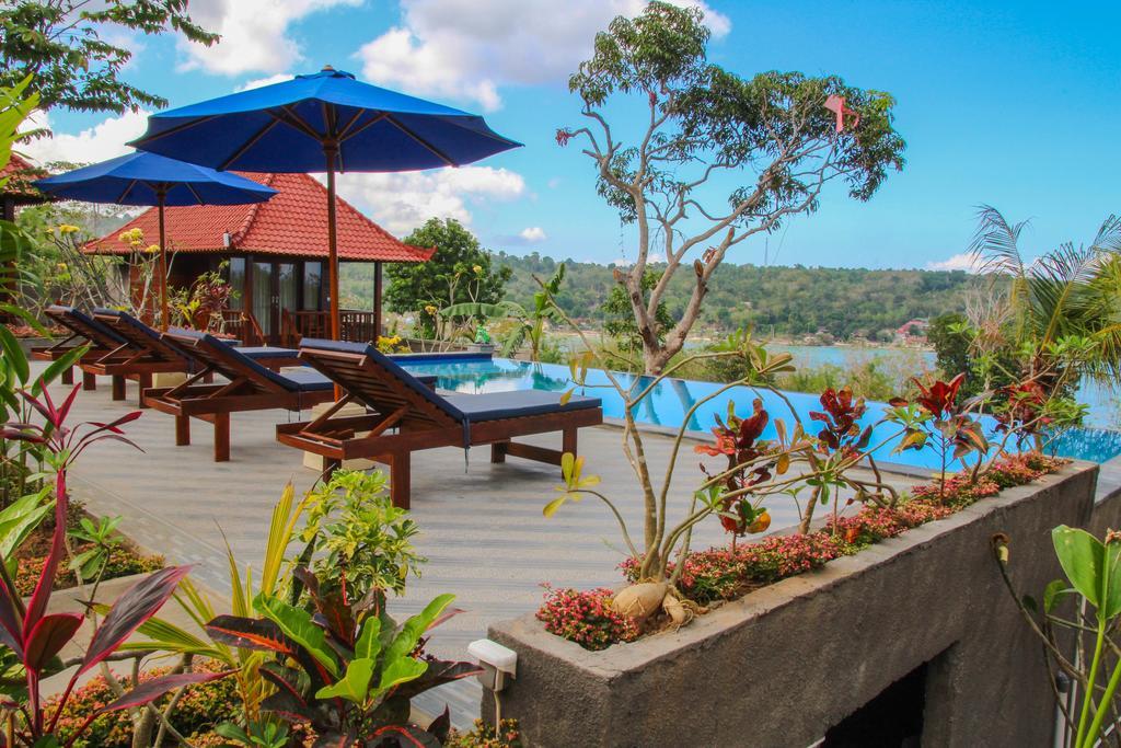 Bukit Permata Lembongan Hotel Exterior photo