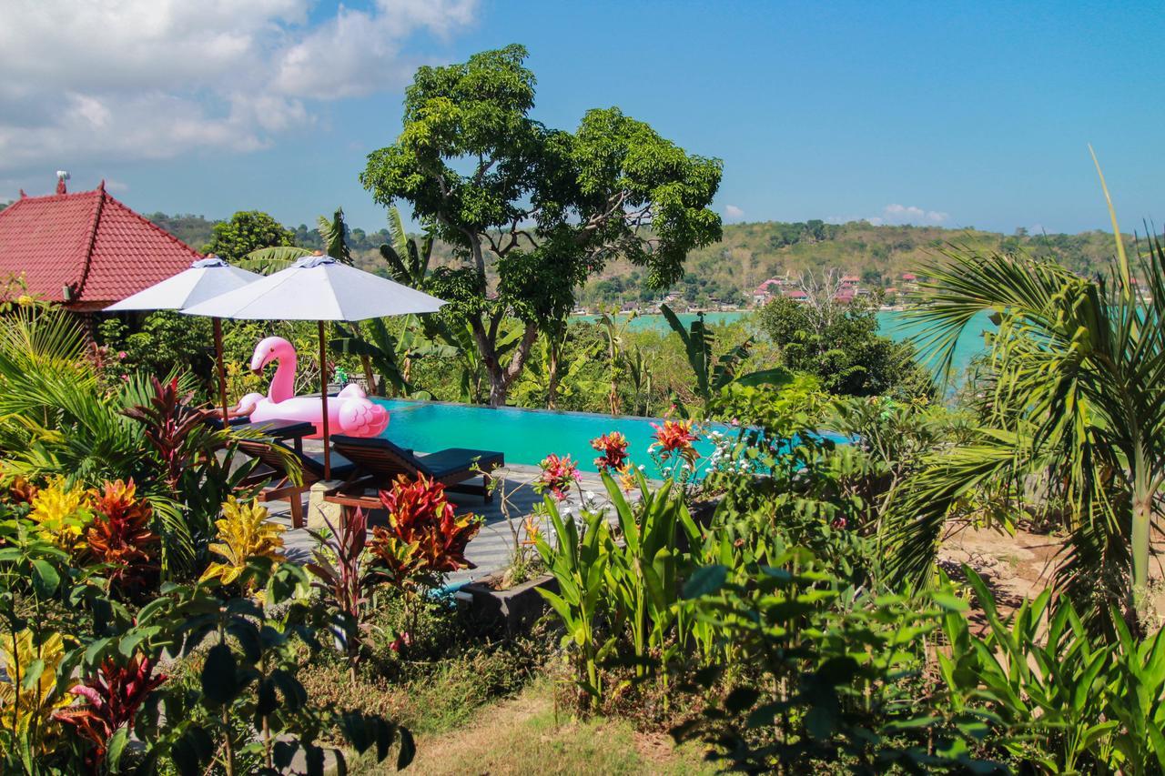 Bukit Permata Lembongan Hotel Exterior photo