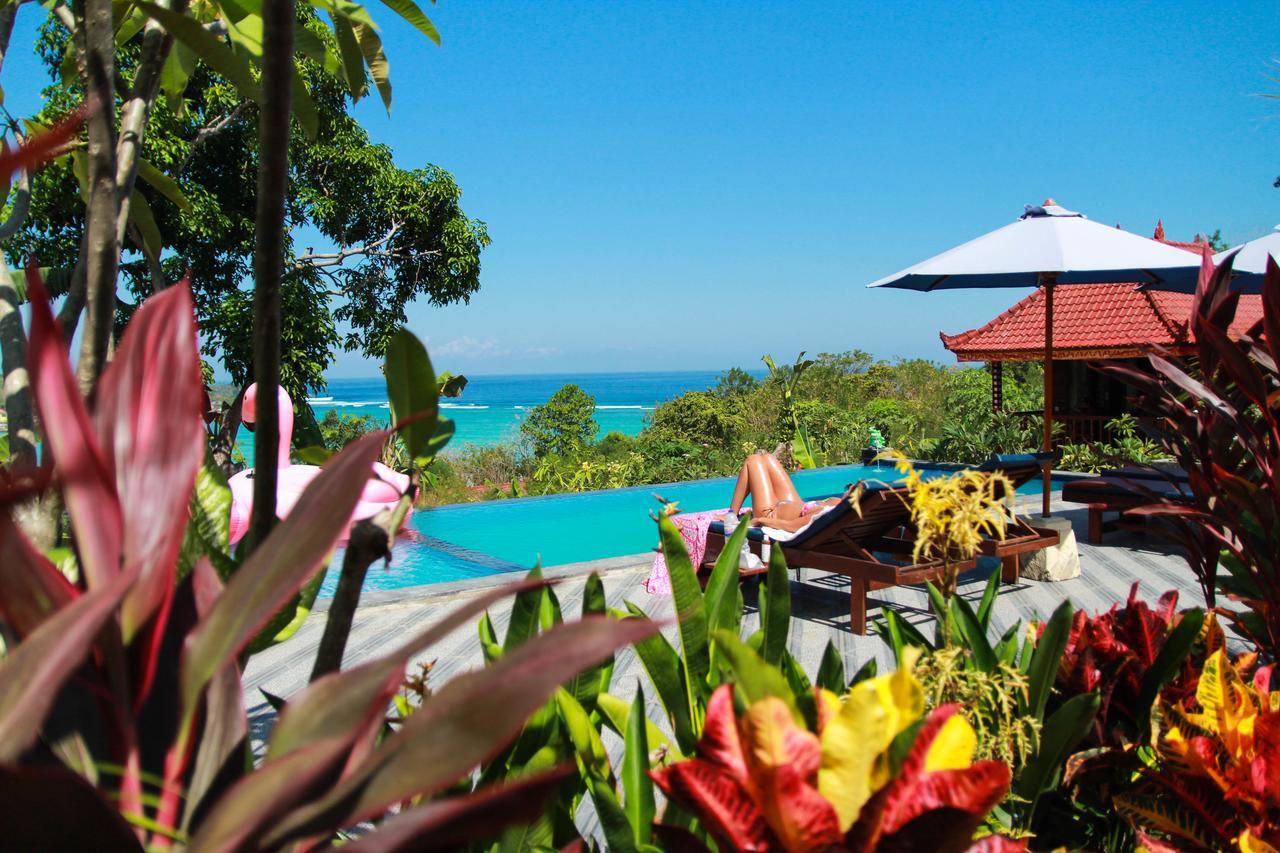 Bukit Permata Lembongan Hotel Exterior photo